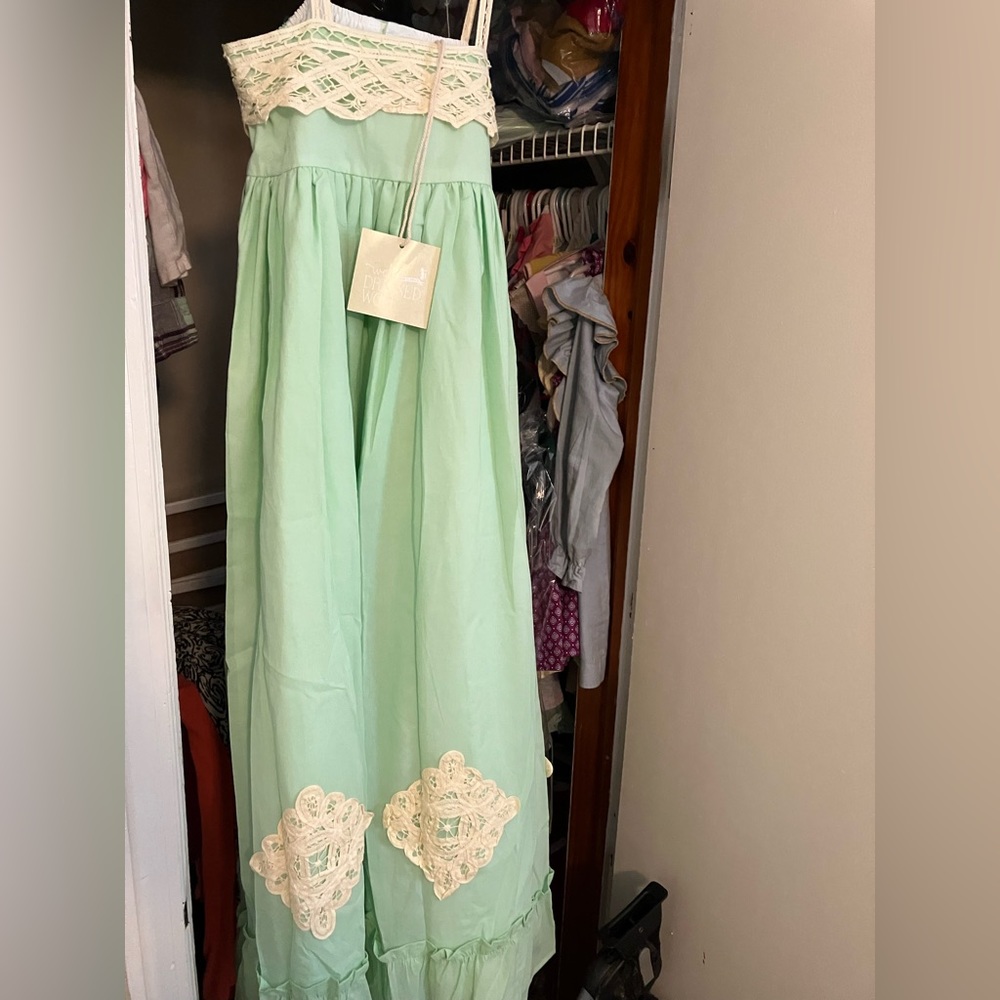 Well dressed wolf mint green dress size 11/12 VGUC no issues